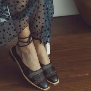 NWT.St Tropez Black Women Shoes.Ran Biger se Pic .